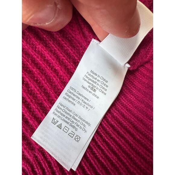 J CREW Sweater, Size women's MEDIUM, 100% Cashmere, Hot Pink; crew neck - Picture 6 of 9